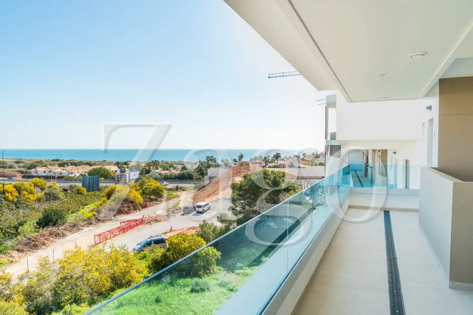 Apartamento con piscina en venta en Orihuela Costa