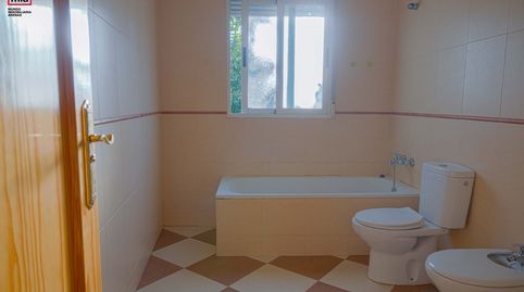 Foto 2 de Casa o xalet en venda a Calle Málaga, Íllora, Granada