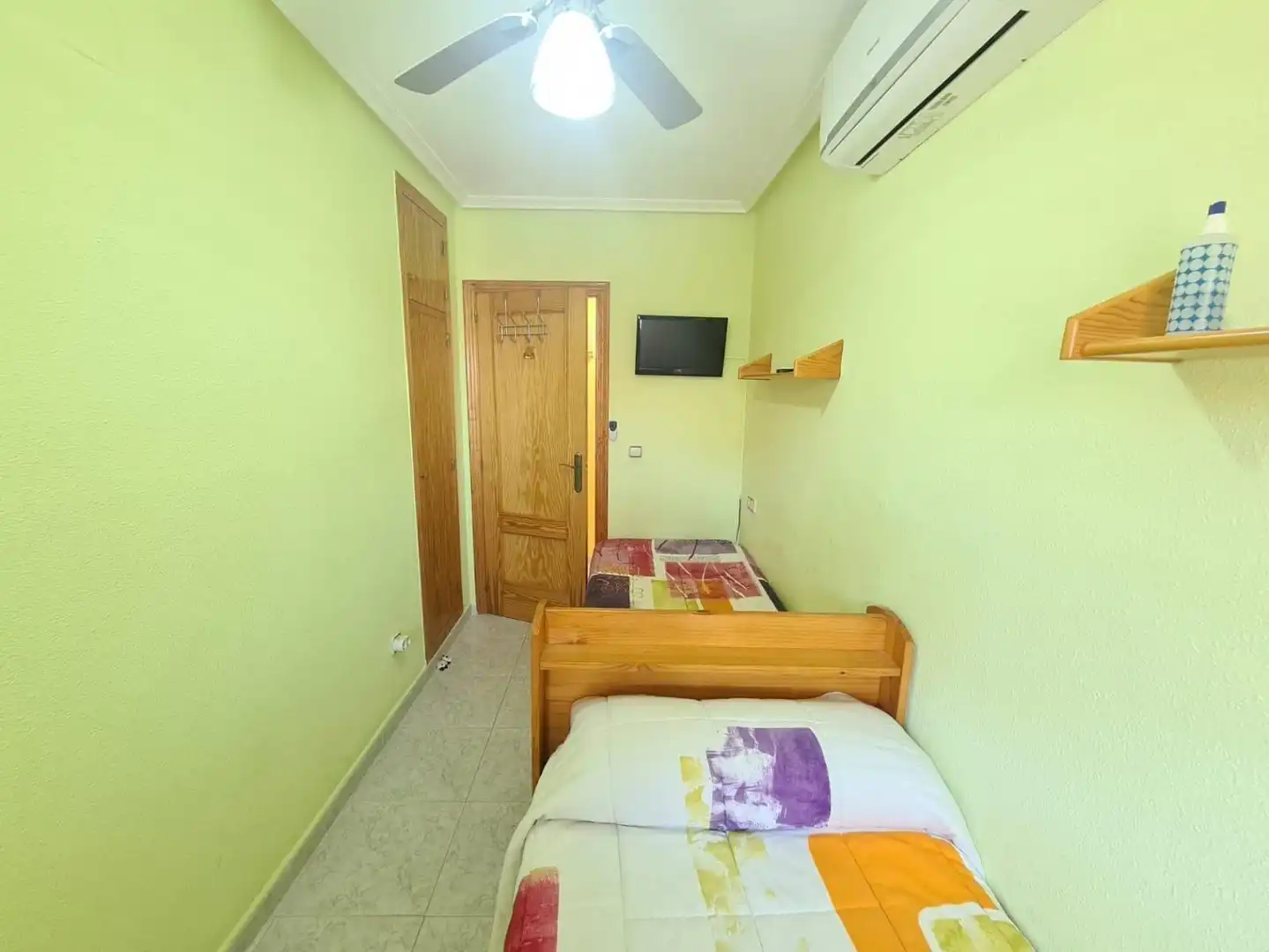 Habitación de Piso en venta en Guardamar del Segura con Aire acondicionado, Terraza y Piscina comunitaria