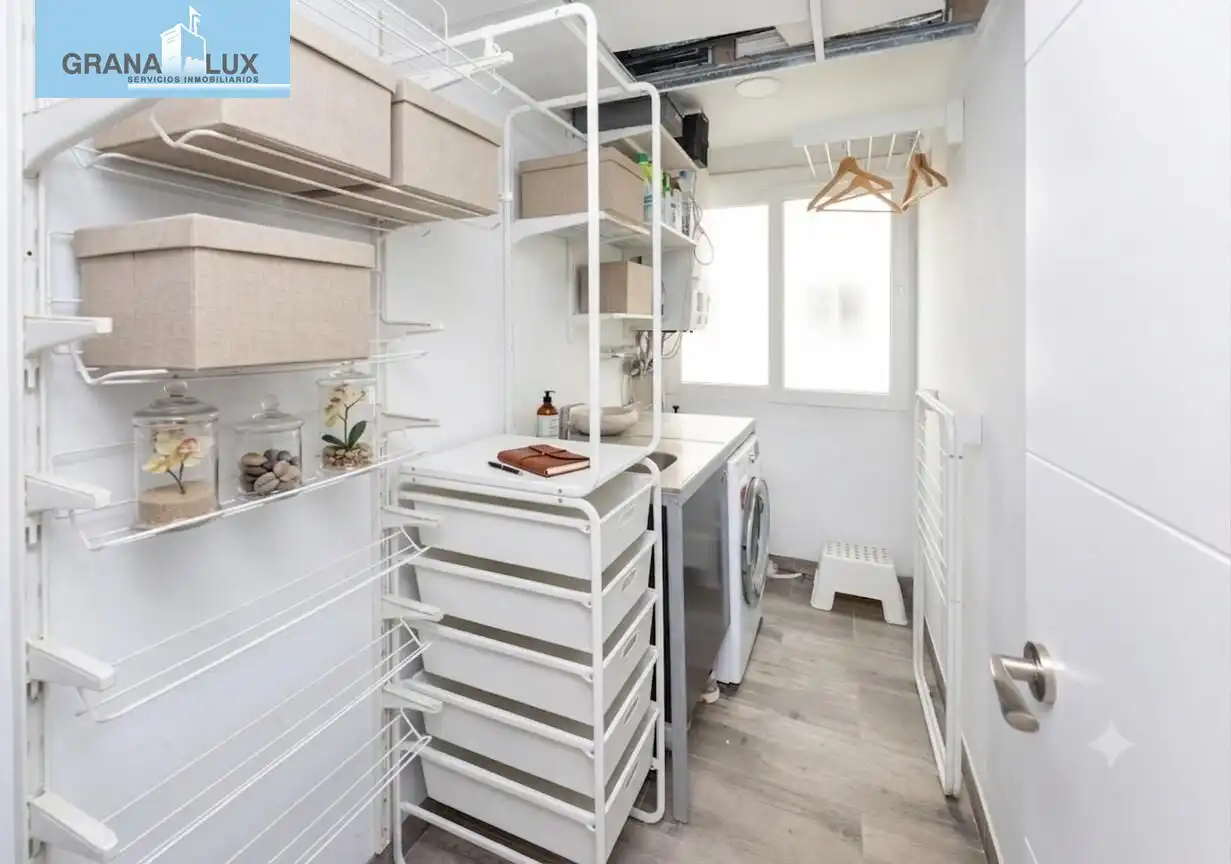 Schlafzimmer von Wohnung zur Miete in Granada mit Terrasse