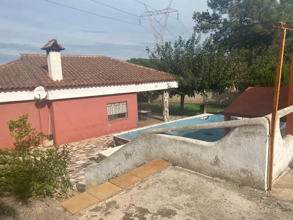 Piscina de Casa o xalet en venda en La Pobla de Tornesa amb Jardí privat, Terrassa i Traster