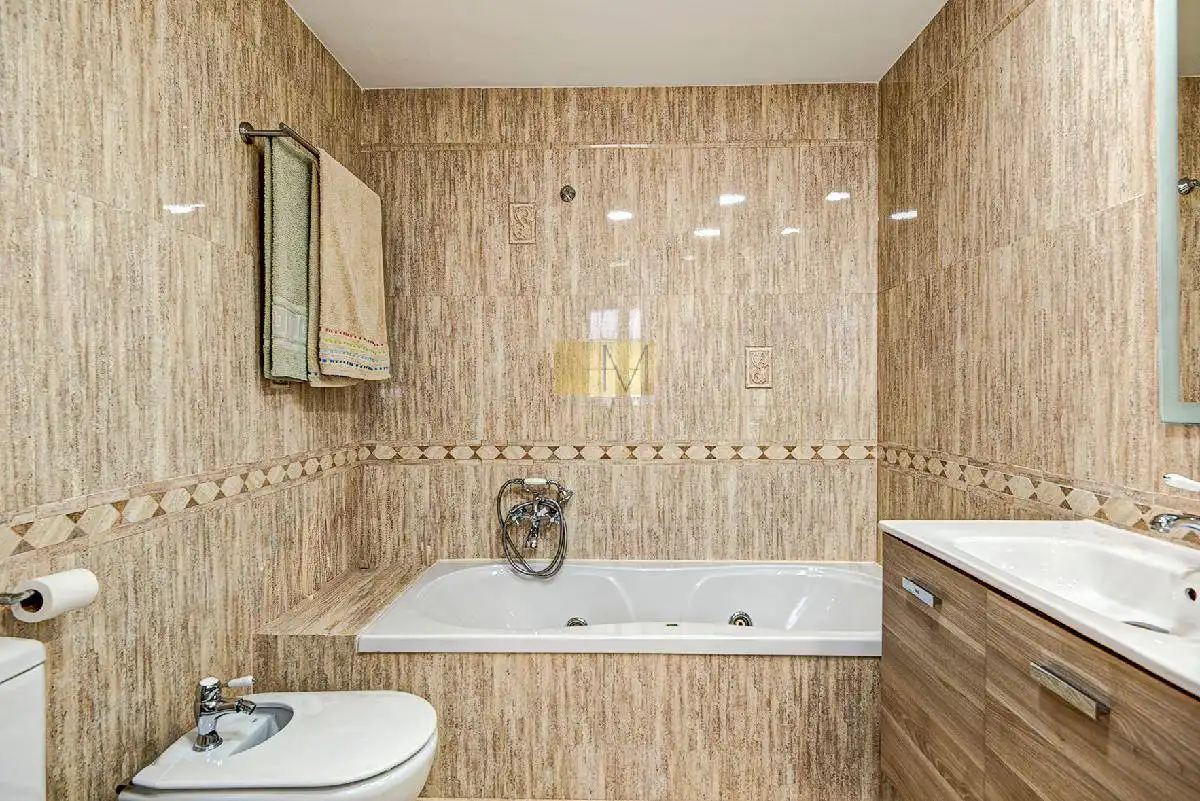 Bathroom of Houses for sale in Sant Pere de Ribes  with Air Conditioner, Heating and Private garden