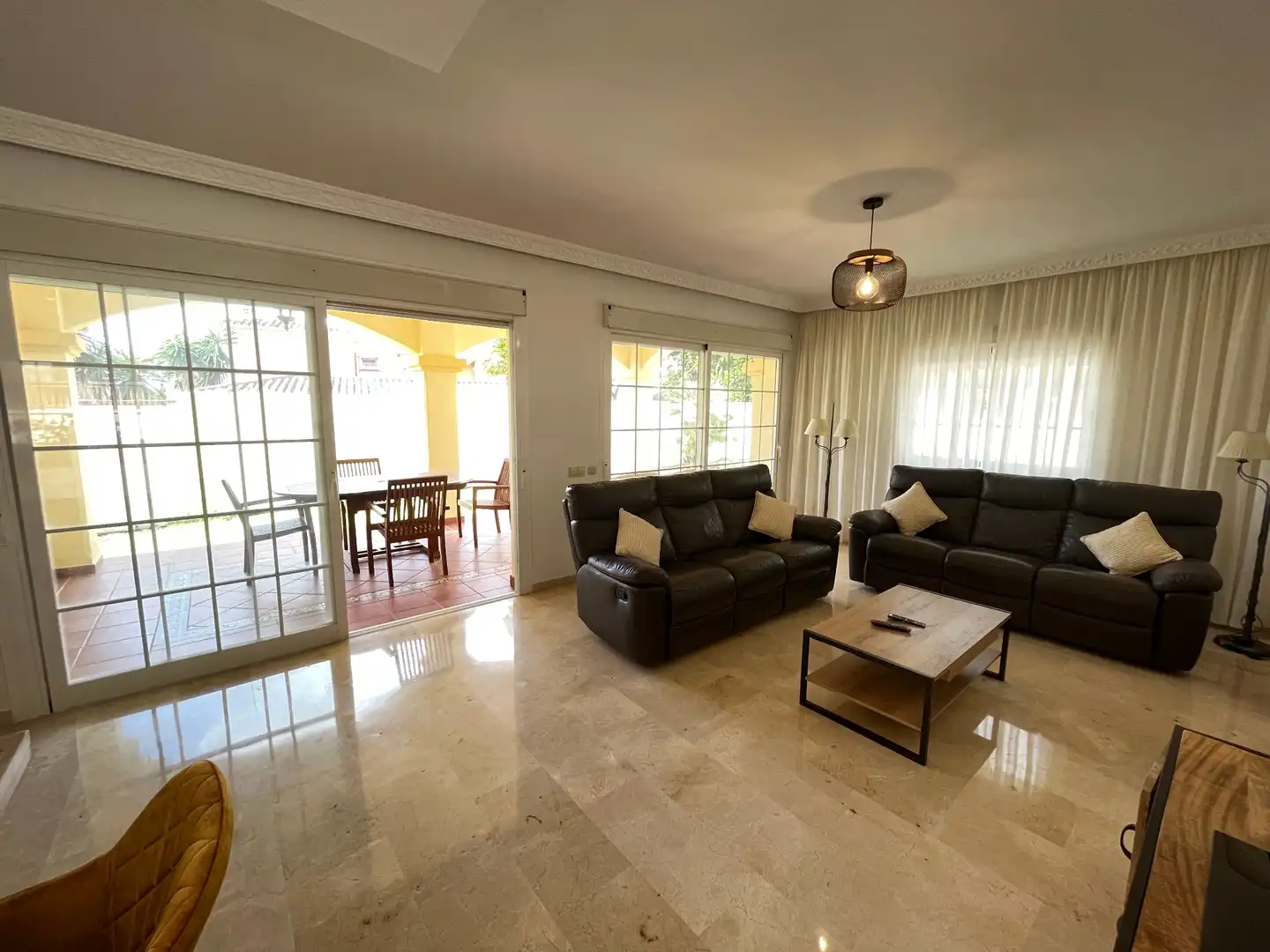 Villa mit Terrasse zur Miete in Las Chapas - El Rosario, imagen 5