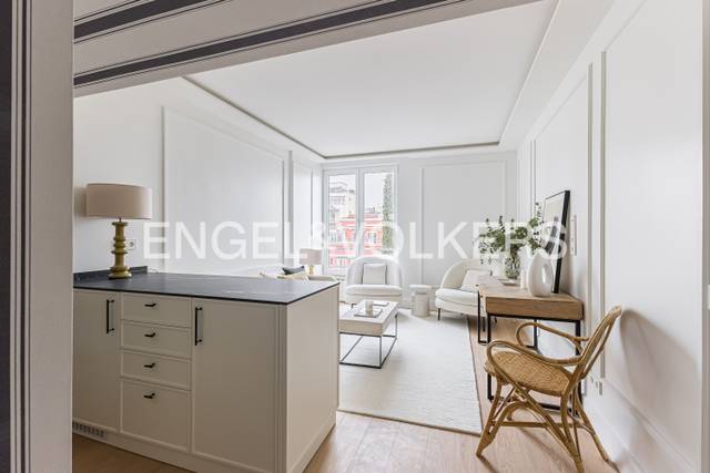 Apartamento en Venta en calle de Orfila en Almagro