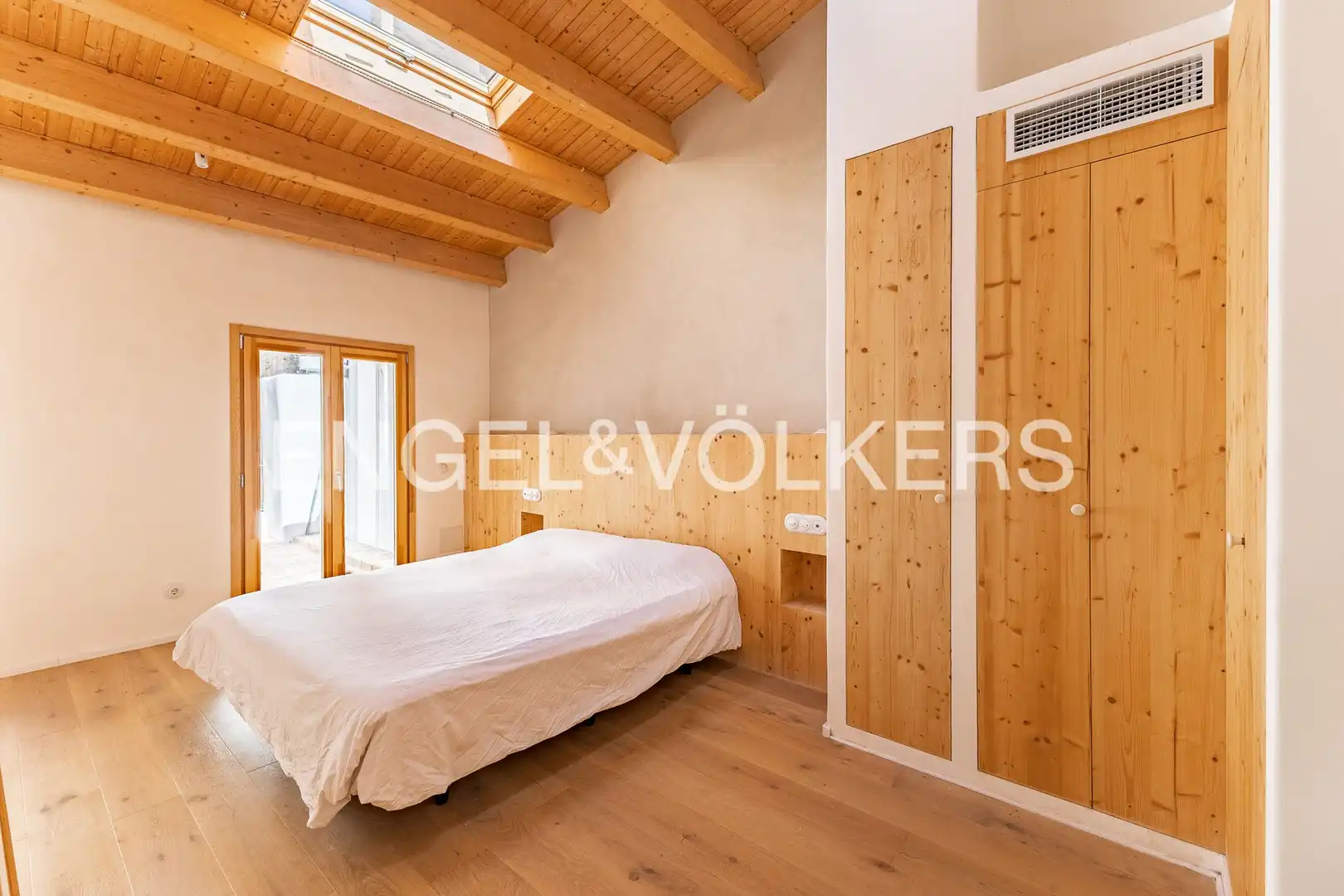 Bedroom of Houses for rent in Sant Pol de Mar  with Air Conditioner, Heating and Parquet flooring