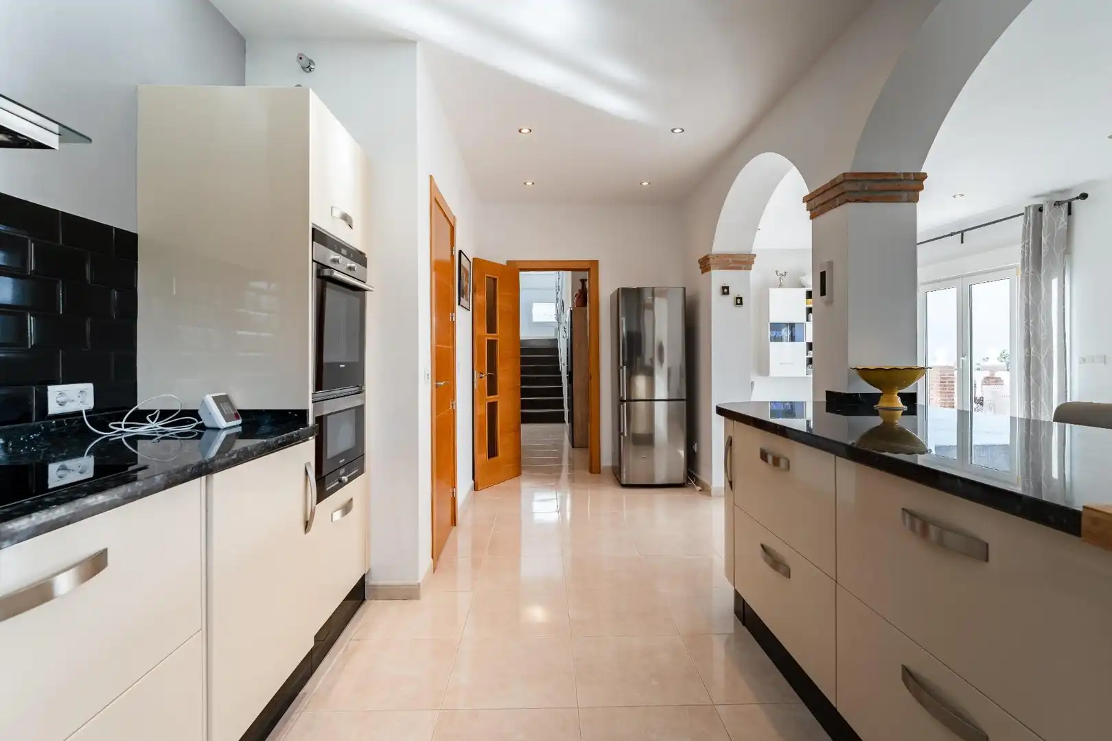 Cocina de Casa o chalet en venta en Vélez-Málaga con Piscina comunitaria