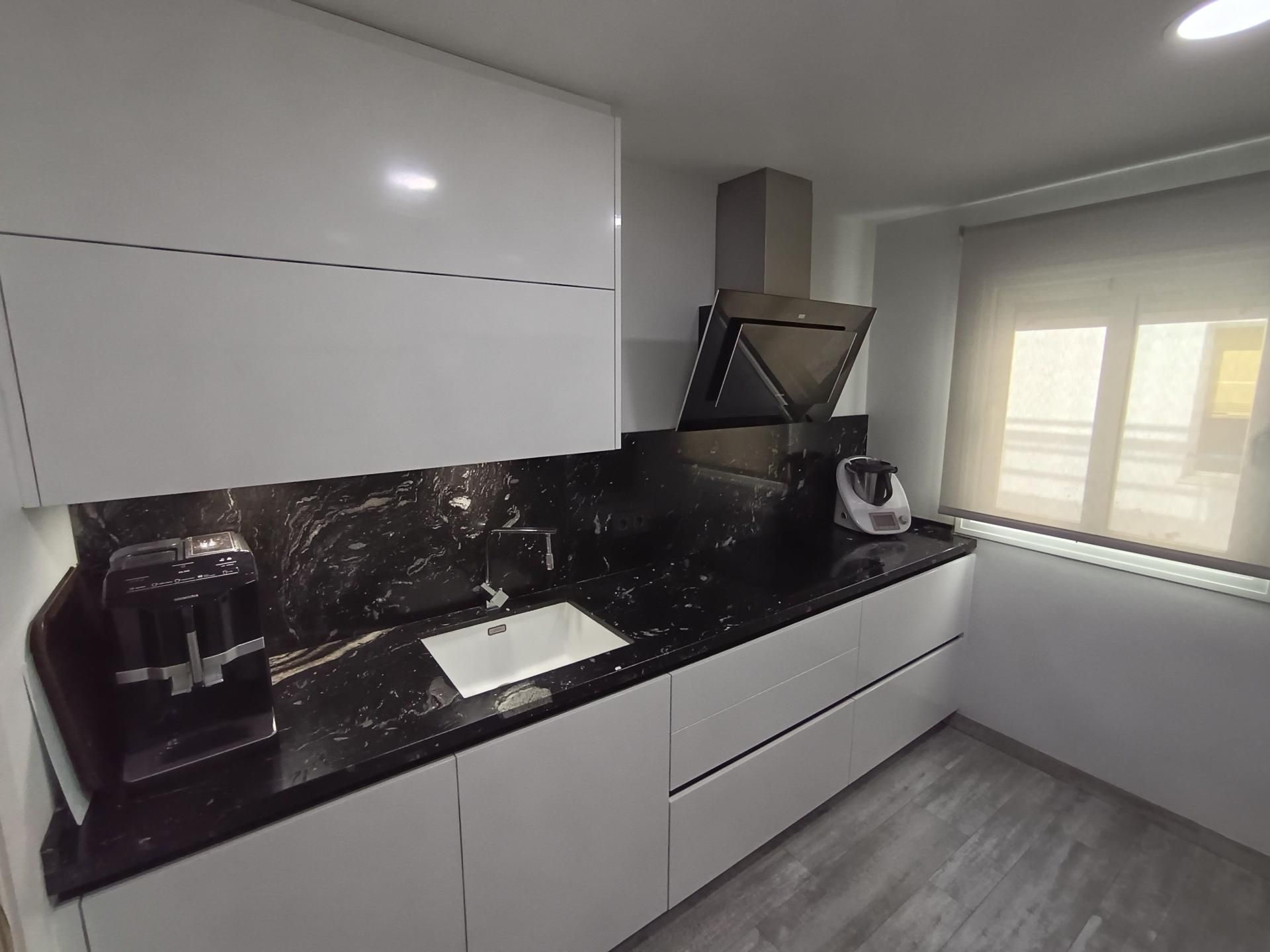 Kitchen of Flat for sale in  Córdoba Capital  with Air Conditioner