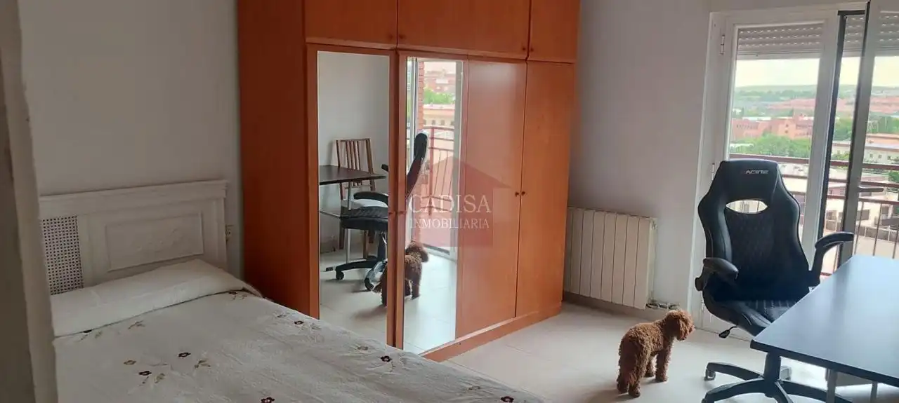 Bedroom of Flat for rent in Salamanca  with Heating, Terrace and Furnished