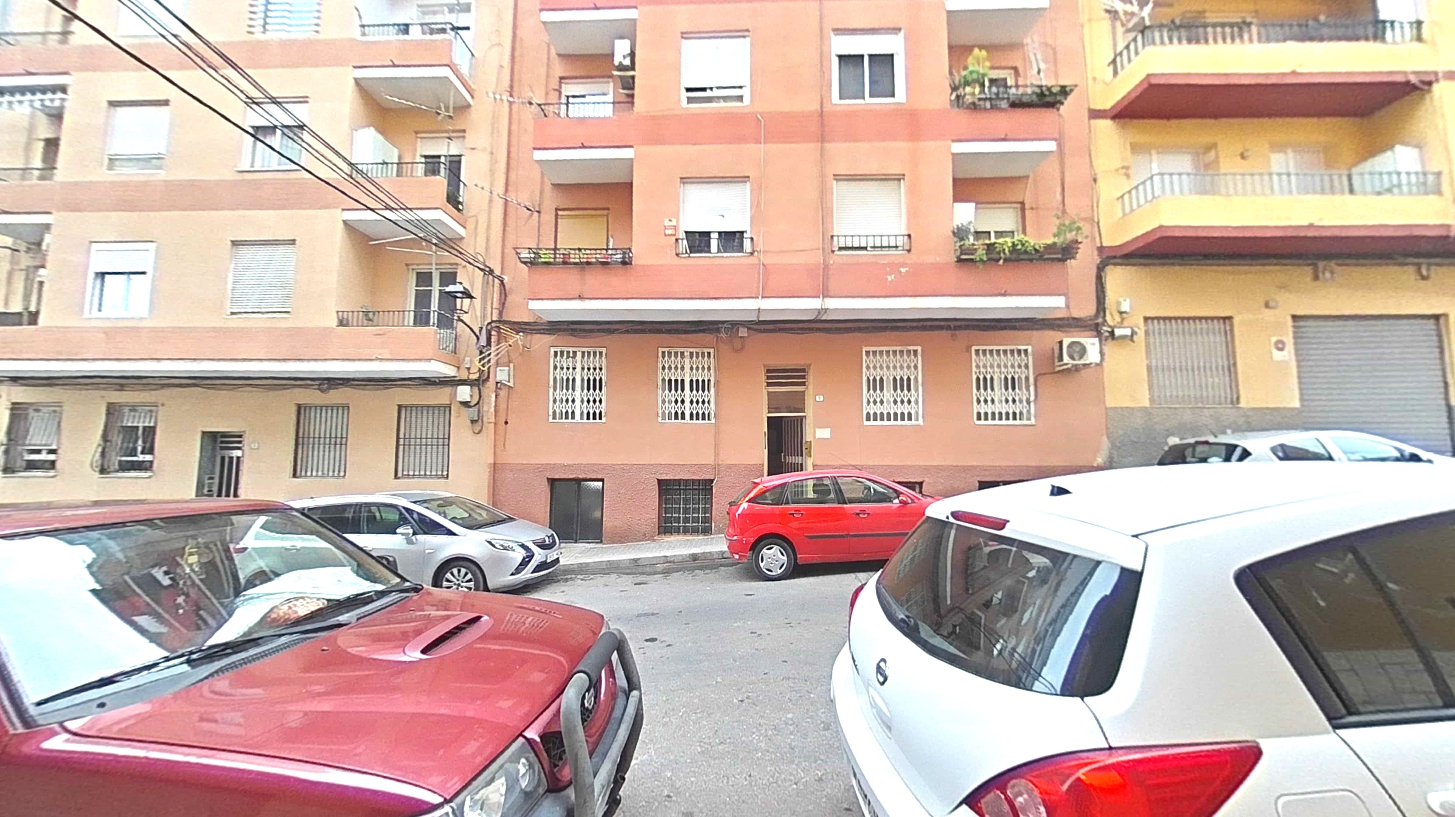 Vista exterior de Pis en venda en Elda