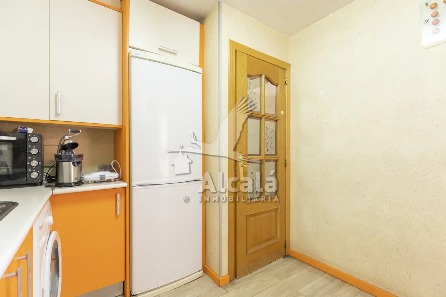 Piso en venta en Madrid con Calefacción y Terraza