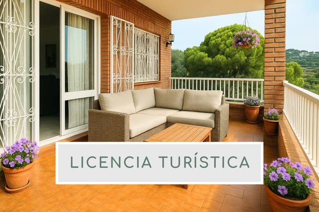 Casa-chalet en Venta en Canyelles