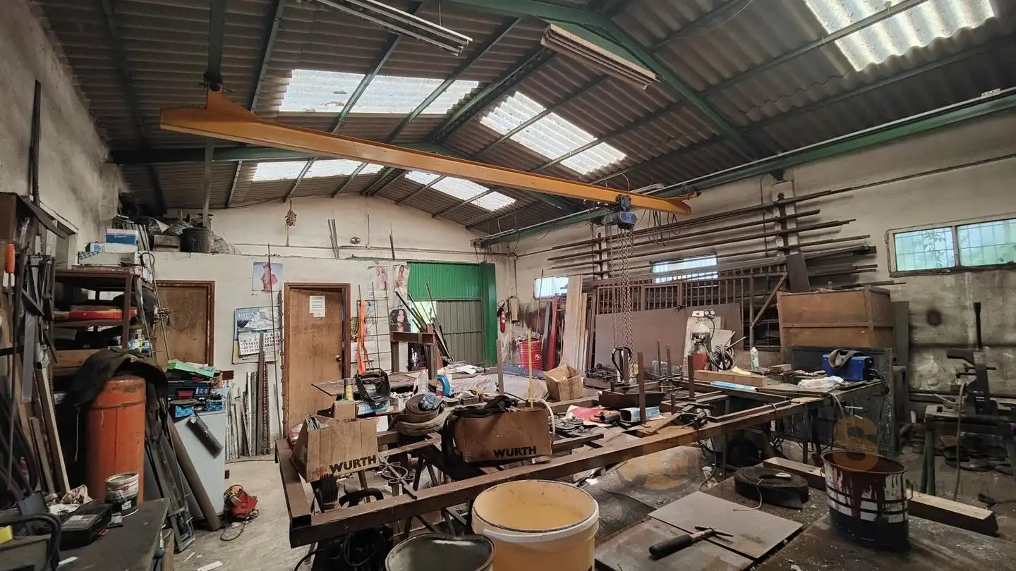 Nave industrial en venta en Piélagos