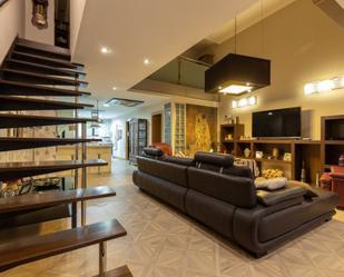 Living room of Loft for sale in  Granada Capital  with Air Conditioner, Heating and Alarm