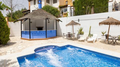 Foto 2 de Casa adosada en venda a Calle Sala Dos Hermanas, Crta. De la Sierra,  Granada Capital