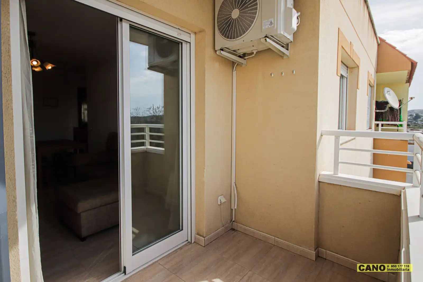 Wohnung zum Verkauf in Campamento, Huércal de Almería