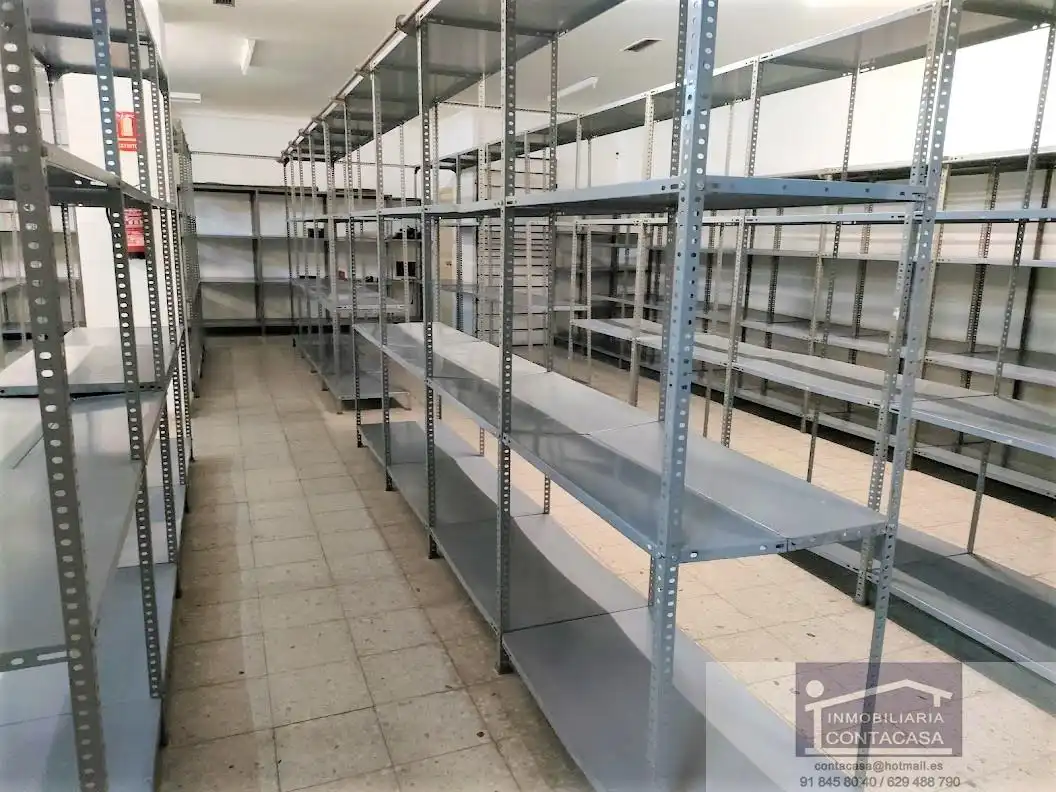 Gewerbefläche zum Verkauf in Centro, imagen 14