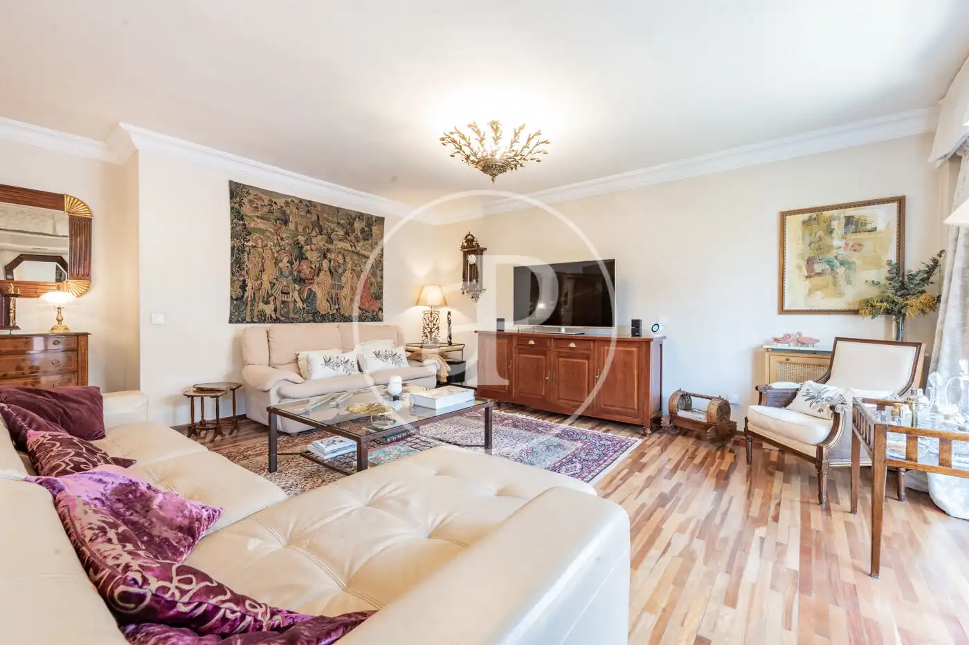 Piso en venta en C. de Pechuán, Ciudad Jardín
