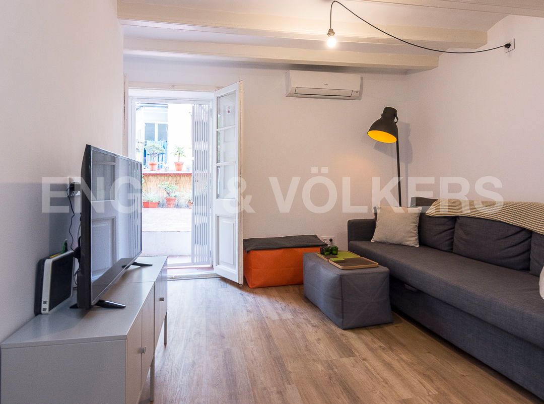 Exterior view of Apartment for sale in  Barcelona Capital  with Heating and Terrace