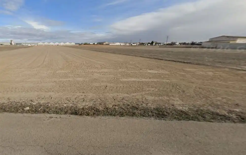 Terreno industriale in vendita a Pedanías - Extrarradio