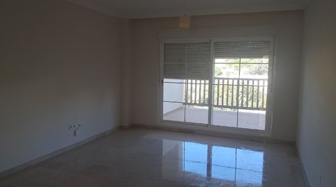 Foto 3 von Wohnung zum Verkauf in Ur. Arenal Golf, Montealto - Monterrey, Benalmádena