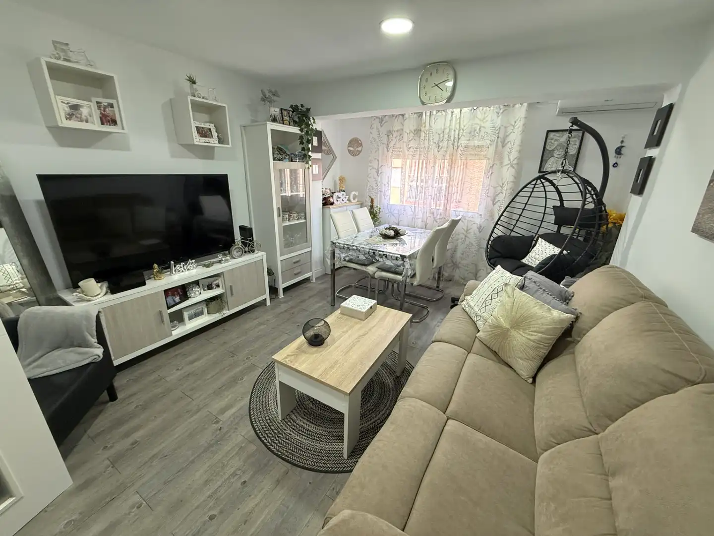 Living room of Flat for sale in Torrent  with Balcony