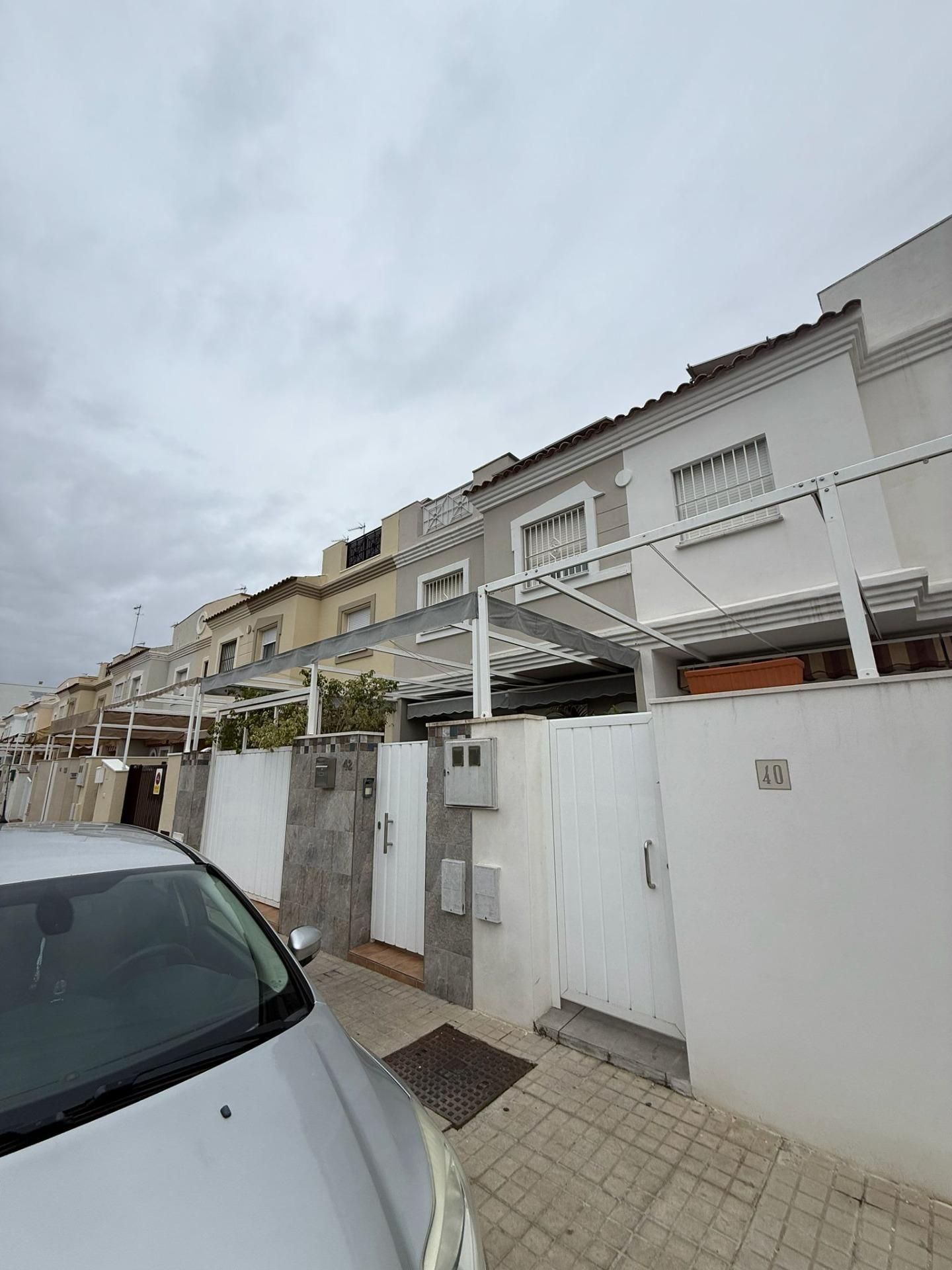 Vista exterior de Casa o xalet en venda en Utrera
