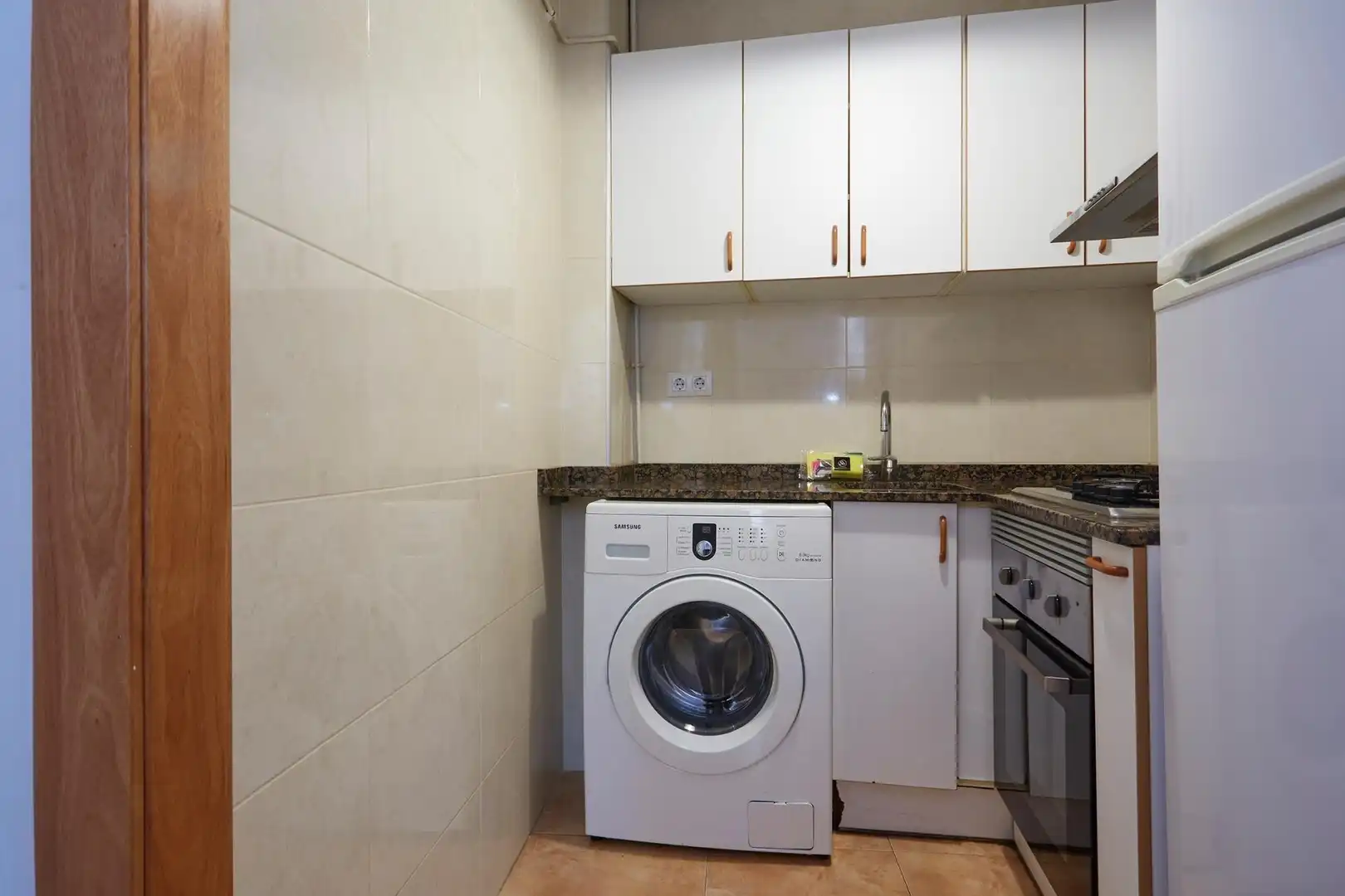 Kitchen of Lofts for sale in Barcelona  with Parquet flooring and Balcony