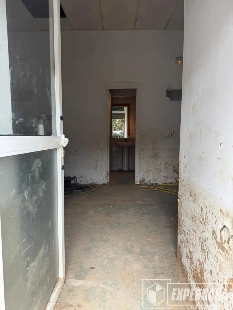 Local comercial en venda a Catarroja, imagen 8