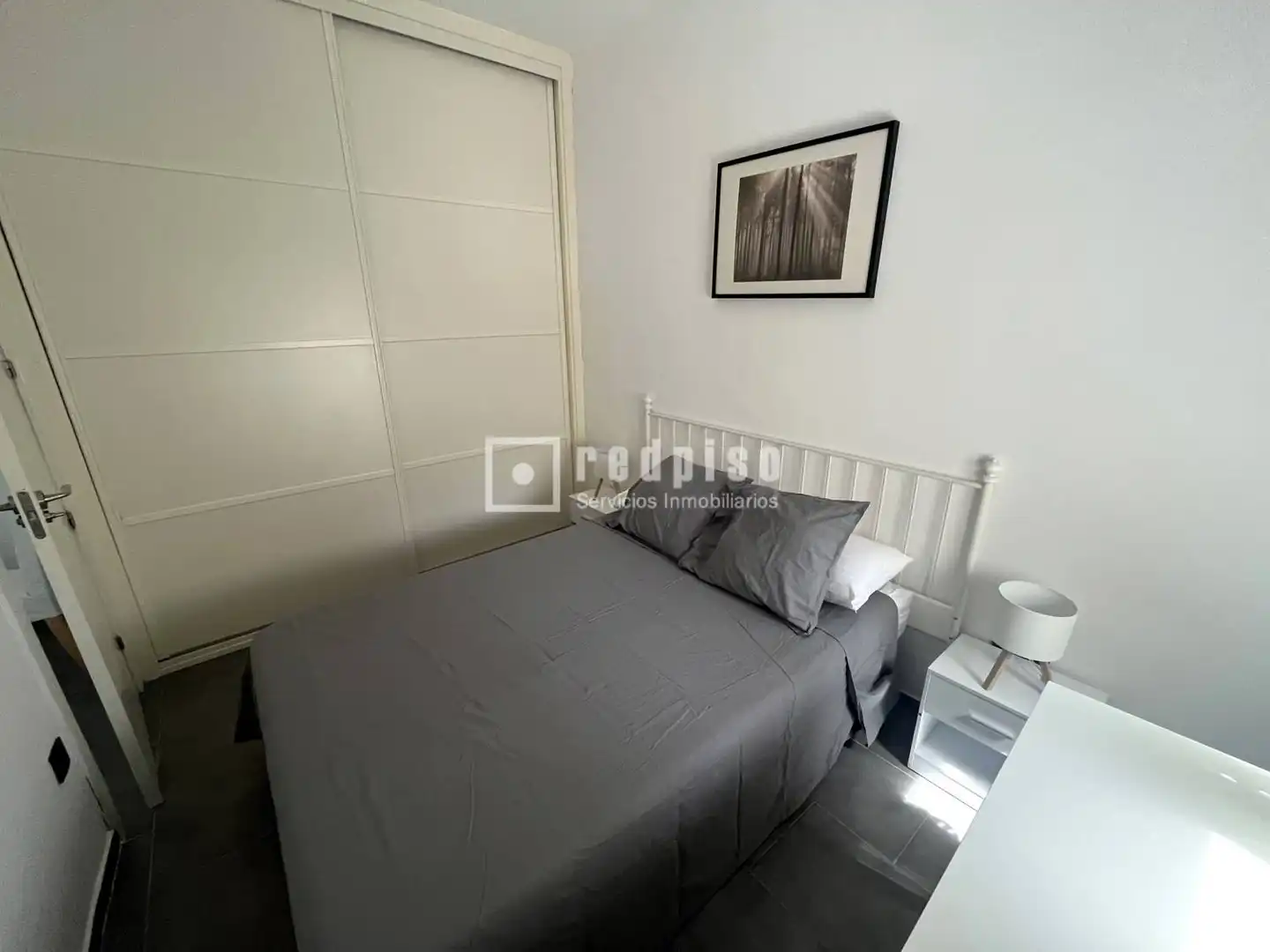 Bedroom of Flat for rent in Sevilla  with Air Conditioner, Terrace and Furnished