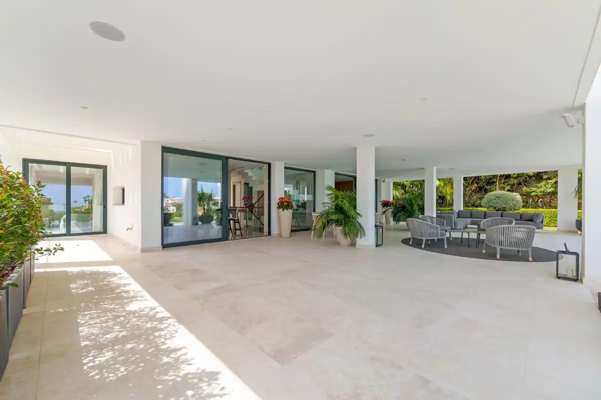Villa con piscina in vendita a Nueva Andalucía, imagen 13
