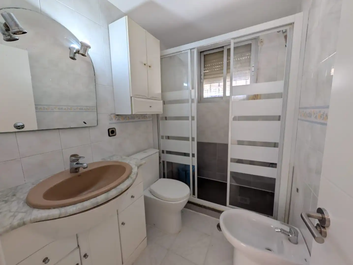 Baño de Piso en venta en Arganda del Rey con Calefacción y Balcón