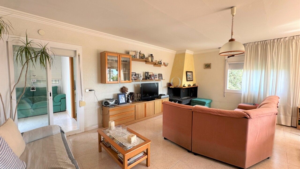 Living room of Flat for sale in Castell-Platja d'Aro  with Heating, Terrace and Furnished