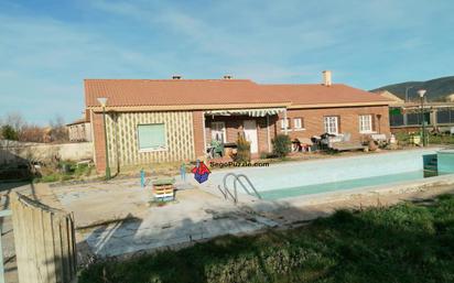 Swimming pool of House or chalet for sale in Trescasas  with Heating
