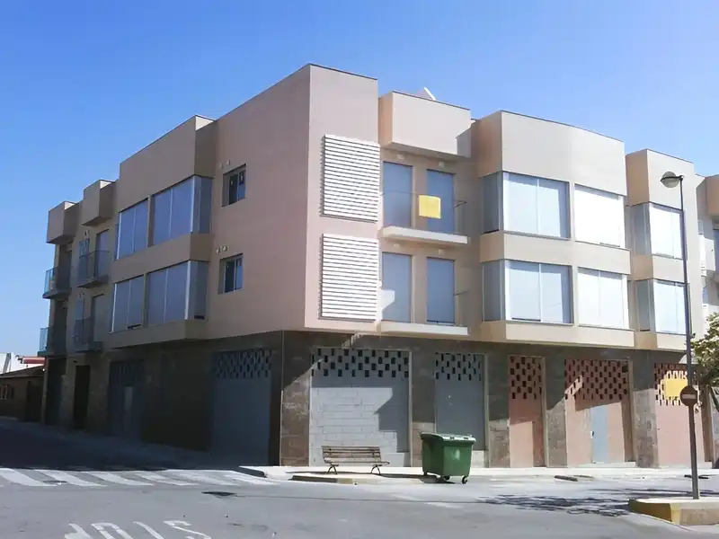 Individual for sale in DE SERRA