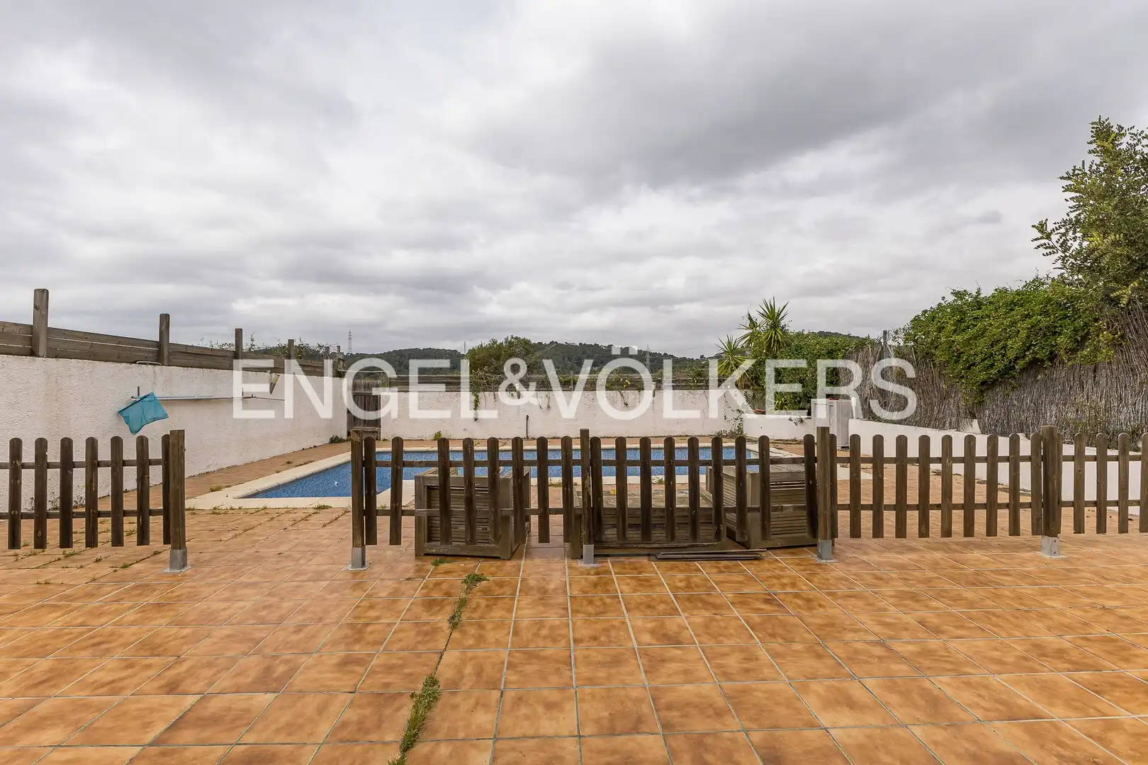 Terrassa de Casa adosada en venda en Cubelles amb Calefacció, Jardí privat i Terrassa