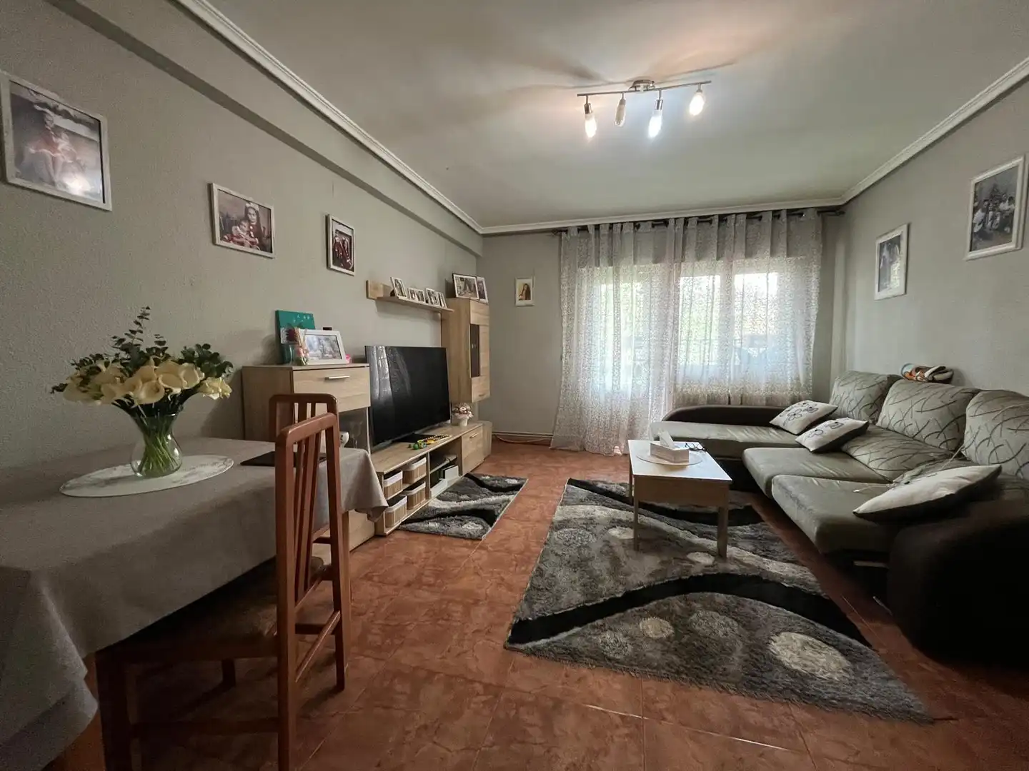 Wohnzimmer von Wohnung zum Verkauf in Tomelloso mit Heizung, Terrasse und Schwimmbad