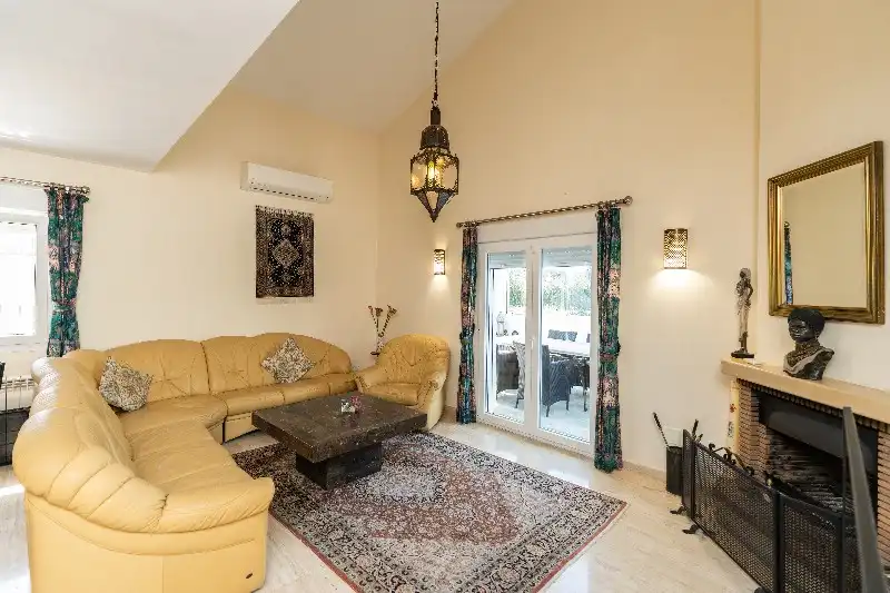 Chalet con piscina en venta en Elviria - Cabopino, imagen 17