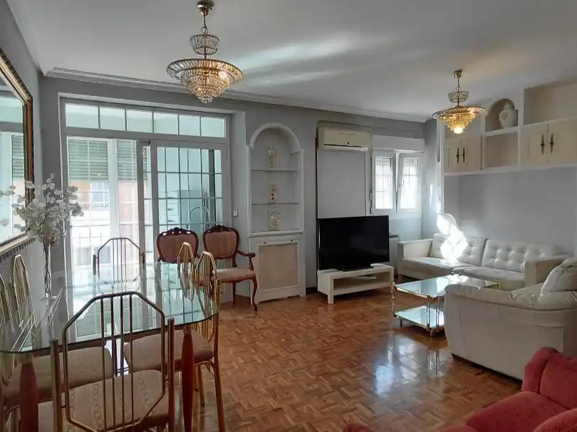 Sala de estar de Piso en venta en  Madrid Capital con Aire acondicionado, Terraza y Balcón
