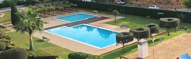 Ático en Alquiler en Zona los Colegios