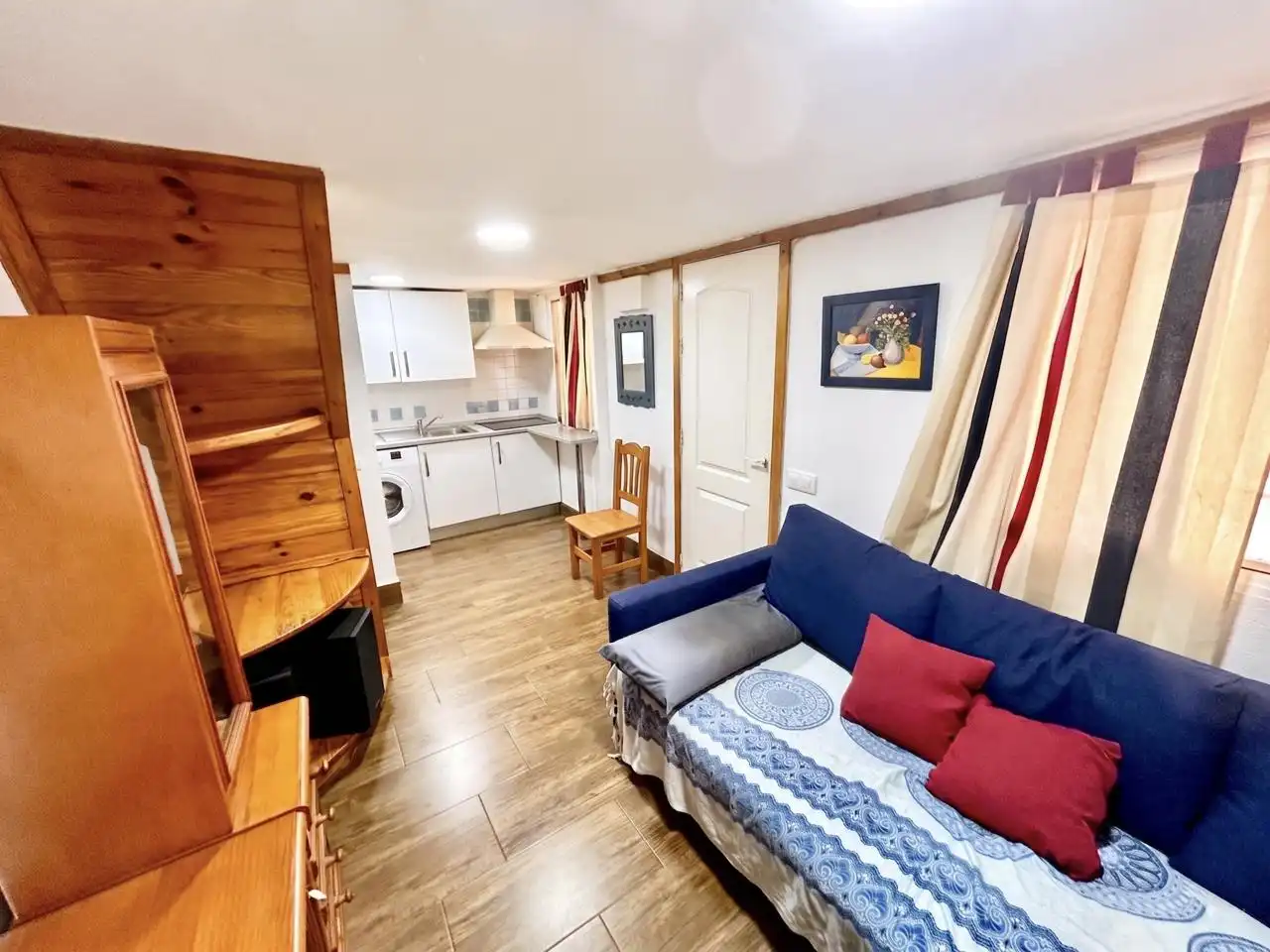 Apartament en venda en Valencina de la Concepción amb Aire condicionat, Piscina i Moblat