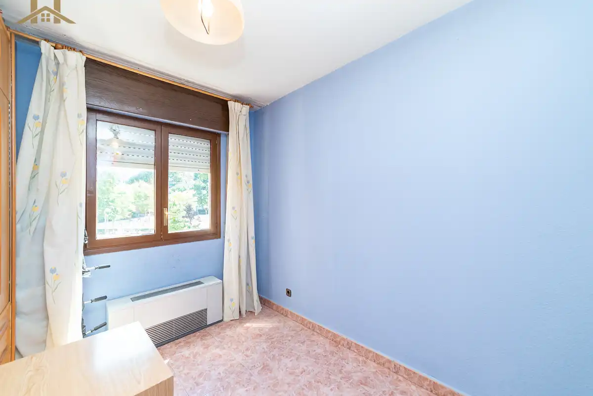 Bedroom of Flat for sale in Móstoles  with Air Conditioner, Heating and Terrace