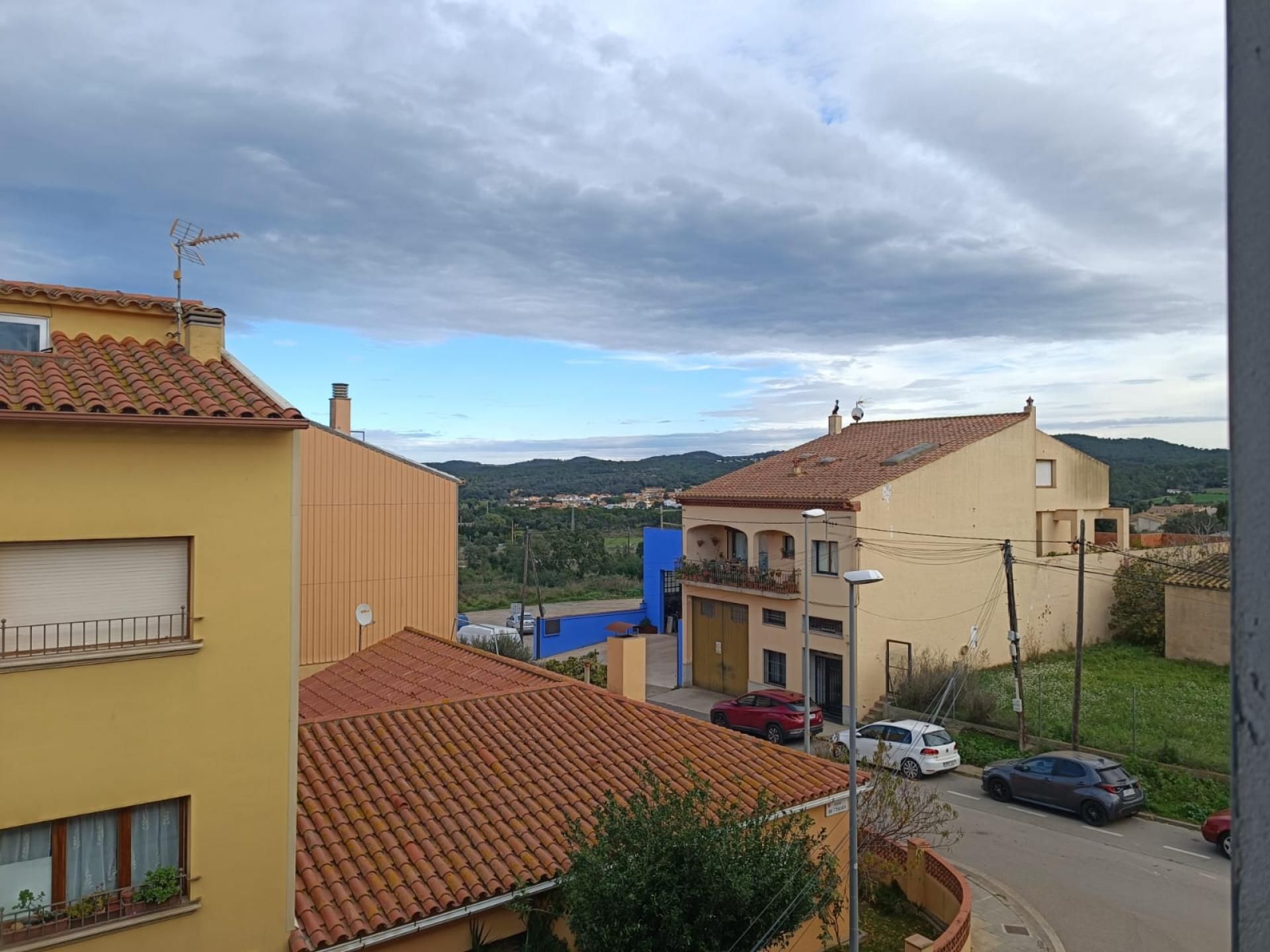 Vista exterior de Edifici en venda en Palafrugell