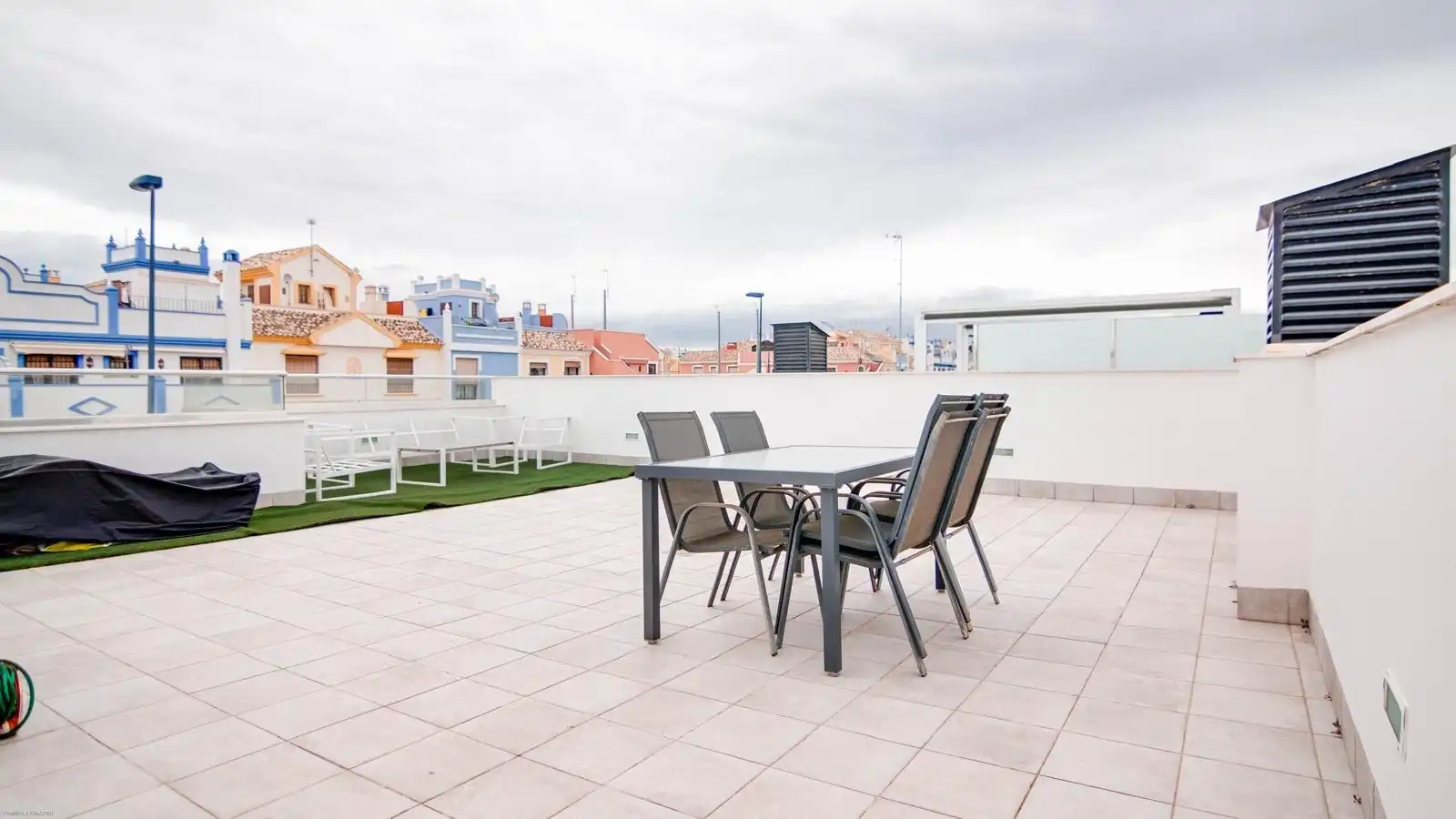 Terrassa de Casa o xalet en venda en San Javier amb Aire condicionat, Calefacció i Jardí privat