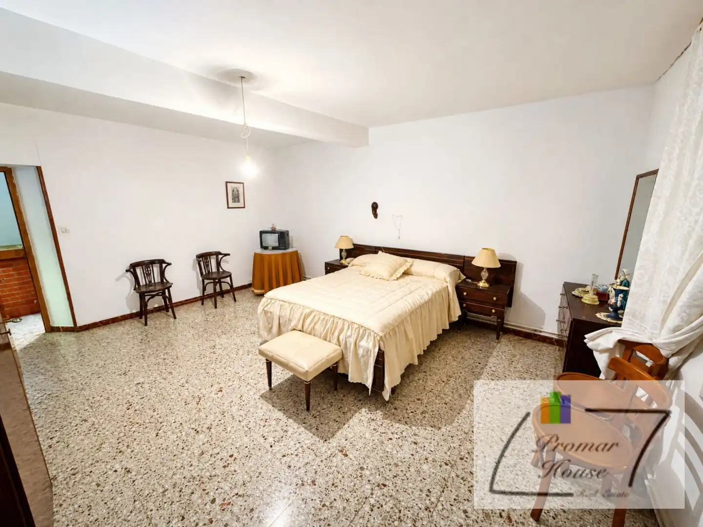 Bedroom of Houses for sale in Rivilla de Barajas  with Storage room