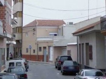 Appartamento con balcone in vendita a Calle de San Pedro