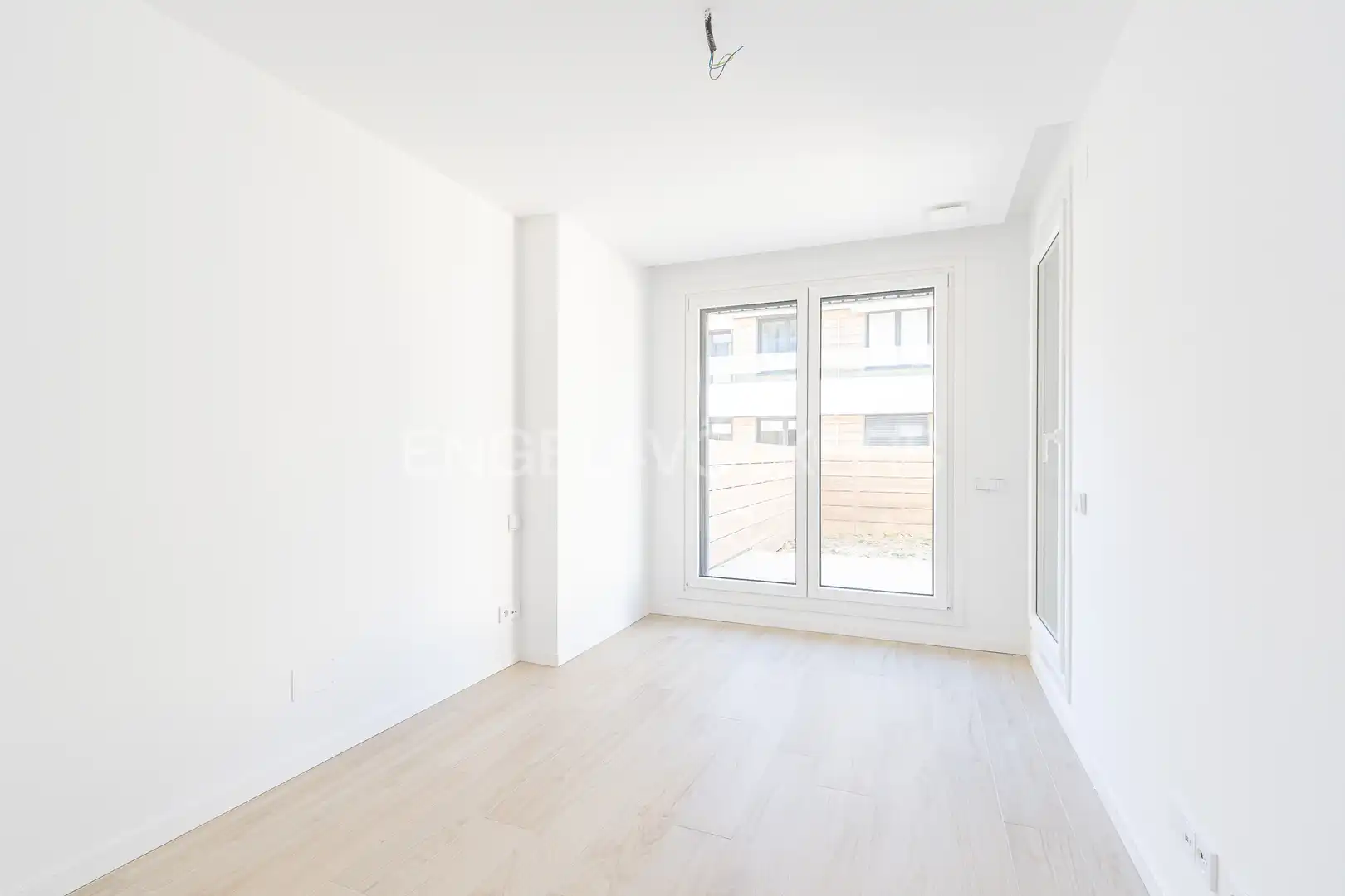 Schlafzimmer von Wohnung zur Miete in La Moraleja mit Klimaanlage, Heizung und Privatgarten