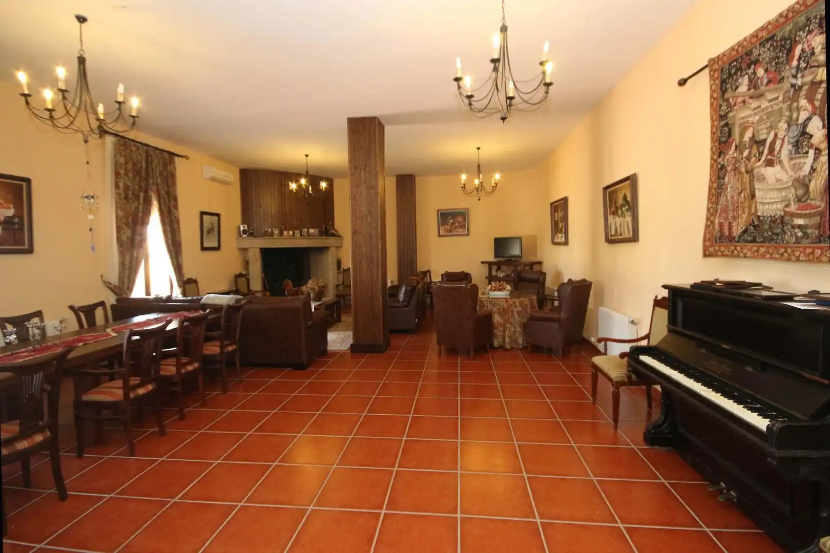Comedor de Finca rústica en venta en Alcuéscar con Aire acondicionado