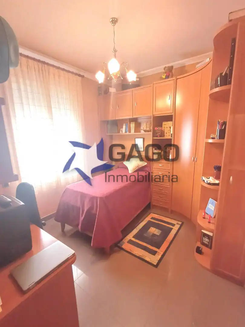 Wohnung zum Verkauf in Córdoba mit Heizung, Terrasse und Möbliert
