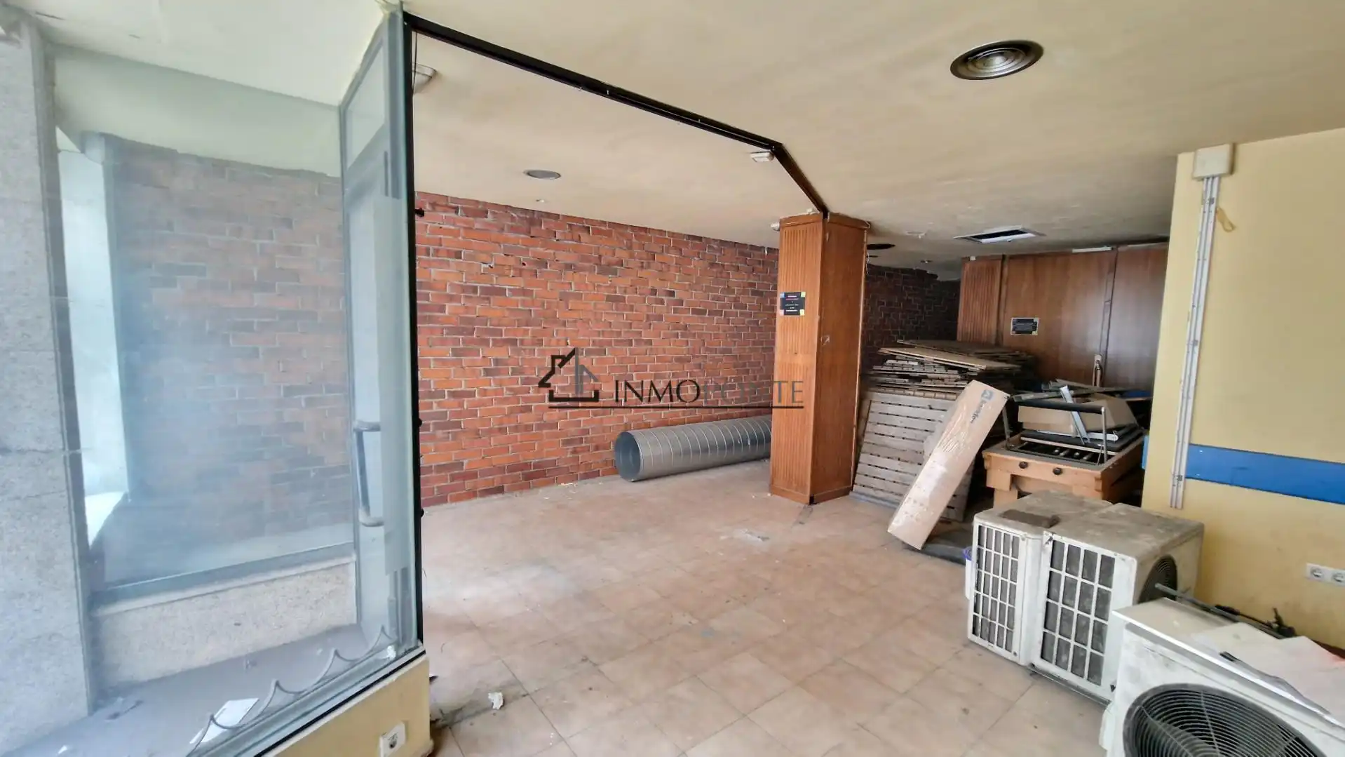 Business premises for sale in Zona de Plaza de Barcelos, imagen 9