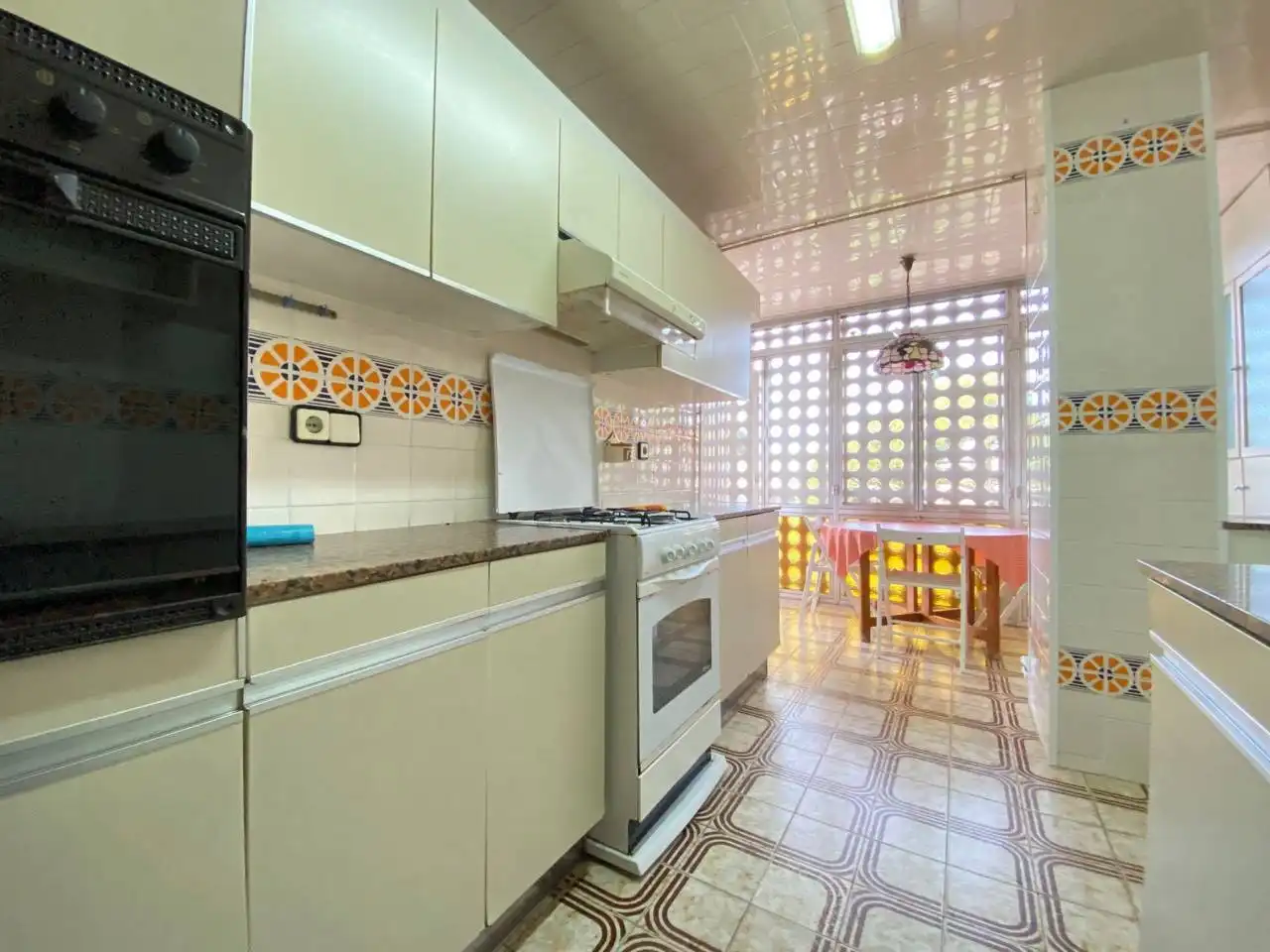 Cocina de Ático en venta en Gavà con Calefacción, Terraza y Trastero